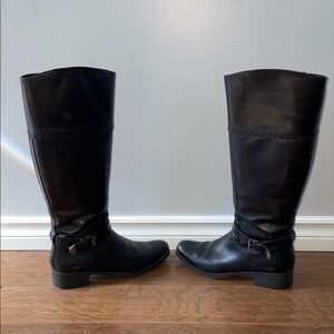 Bussola Women’s knee high leather boots